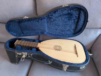 Nicolas Petit renaissance lute in its open Manzano hard case with blue plush lining